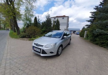 Ford Focus III Kombi 1.6 Duratec 105KM 2012 Ford Focus Ford Focus 1.6 Ambiente