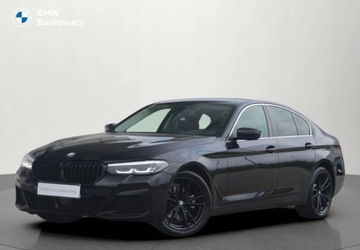 BMW Seria 5 G30-G31 Limuzyna Facelifting 2.0 520d 190KM 2022 BMW Seria 5 BMW 520d xDrive Sedan Dealer BMW Bonkowscy Szczecin Komis
