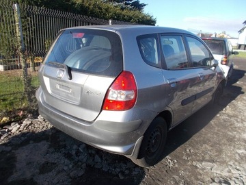 DVEŘE LEVÉ ZADNÍ HONDA JAZZ II 2004 ROK