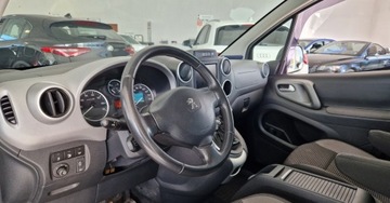 Peugeot Partner II Tepee Facelifting 2015 1.6 BlueHDi 120KM 2016 Peugeot Partner 1.6 HDI 120KM Tepee Salon PL Panoramiczny dach 1.6 Diesel, zdjęcie 11