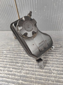 BMW 3 E92 E93 Ausdehnungsbehälter 7543026
