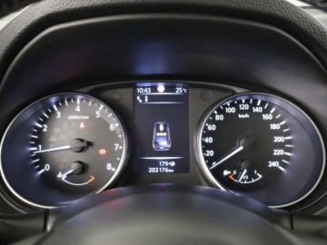 Nissan Qashqai II Crossover Facelifting 1.2 DiG-T 115KM 2018 Nissan Qashqai 1.2 DIG-T, Skóra, Navi, Klima, zdjęcie 10
