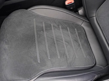 Mercedes GLC C254/X254 2025 MERCEDES-BENZ GLC 200 d 4-Matic AMG Line 2.0 (163KM) 2025, zdjęcie 6