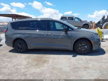 Chrysler Pacifica II 2025 Chrysler Pacifica Hybrid Premiuim S Appearance Package 2025 3.6l 3.6 260KM, zdjęcie 6