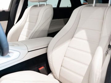 Mercedes GLE V167 SUV Facelifting 3.0 450d 367KM 2026 GLE Coupe 450 d 4-Matic AMG Line 3.0 (367KM) 2026, zdjęcie 6