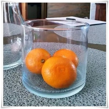 Ваза-цилиндр из стекла В-10 см Г-10 см, погружённая