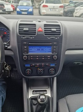 Volkswagen Golf V Hatchback 1.4 FSI 90KM 2004 Volkswagen Golf 1.4 FSI 90 KM, Klimatyzacja,, zdjęcie 14