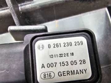 MERCEDES-BENZ SL AMG R231 2013 POUZDRO FILTRU VZDUCHU