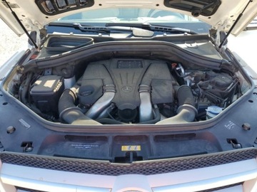 Mercedes Klasa GL X166 2015 Mercedes-Benz GL 2015 Mercedes-Benz GL 550 4MATIC 4.6 Benzyna 429KM, zdjęcie 12