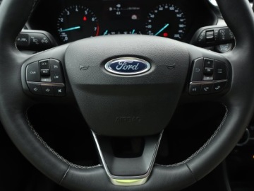 Ford Puma II 2022 Ford Puma 1.0 EcoBoost mHEV, Salon Polska, zdjęcie 19