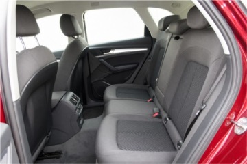 Audi Q5 II SUV Facelifting 2.0 40 TDI 204KM 2022 Audi Q5 40 TDI mHEV Quattro S tronic pierwszy właściciel, serwisowany w ASO, zdjęcie 8