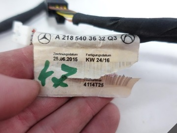 MERCEDES CLS C218 X218 SVAZEK + 6 ČIDLA ZADNÍ