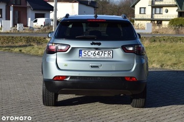 Jeep Compass II SUV Facelifting 1.5 MHEV T4 130KM 2022 Jeep Compass 1.5 GSE T4 e-Hybrid Limited Alpine Full LED Kamery 360 ACC Cz, zdjęcie 5