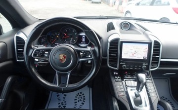 Porsche Cayenne II SUV Facelifting 3.6 300KM 2017 Porsche Cayenne 3.6 V6 300KM LIFT 4x4 Automat Bogate wyposazenie Stan BDB, zdjęcie 16