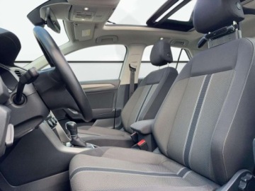 Volkswagen T-Roc I SUV 1.5 TSI ACT 150KM 2021 Volkswagen T-Roc 1.5TSI 150KM DSG FV23 Panorama Kamera cofania 1.5, zdjęcie 10