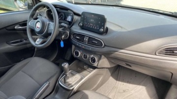 Fiat Tipo II Station Wagon Facelifting 1.0 T3 Turbo 100KM 2022 Fiat Tipo Salon PL 1,0 benz Niski Przebieg manual Benzyna 100KM, zdjęcie 11