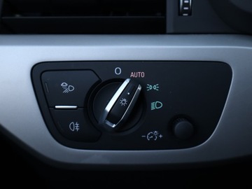 Audi A4 B9 Avant Facelifting 2.0 35 TDI 163KM 2022 Audi A4 35 TDI, Salon Polska, 1. Właściciel, zdjęcie 15