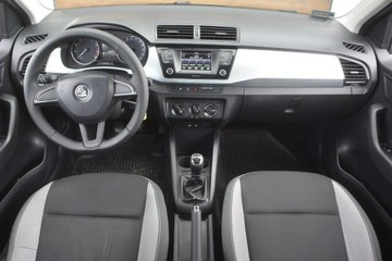 Skoda Fabia III Kombi 1.2 TSI 90KM 2016 Škoda Fabia Skoda Fabia 1.2TSI Polski Salon FV23%, zdjęcie 11