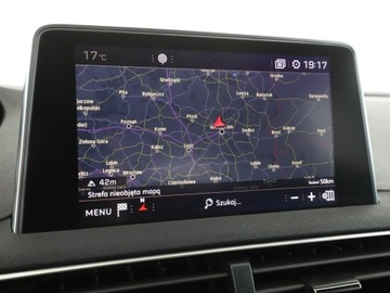 Peugeot 3008 II Crossover 1.5 BlueHDI 130KM 2018 Peugeot 3008 GT-Line automat navi kamera panorama, zdjęcie 24