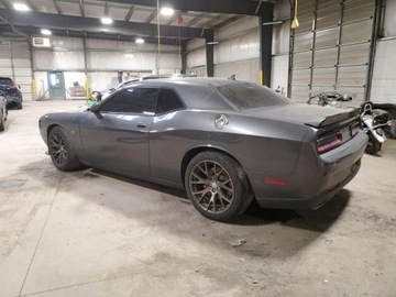 Dodge Challenger III 2016 Dodge Challenger SRT 392 2016 6.4l 6.4 Benzyna 485KM, zdjęcie 1