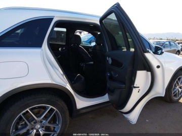 Mercedes GLC C253 2017 Mercedes-Benz GLC 300 2017 2.0l 2.0 Benzyna 241KM, zdjęcie 12