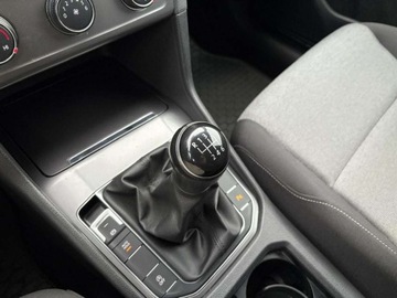 Volkswagen Golf Sportsvan Sportsvan 1.2 TSI BlueMotion Technology 110KM 2015 Volkswagen Golf Sportsvan 1.2 TSI 110KM Trendline Czujniki Klimatyzacja, zdjęcie 21