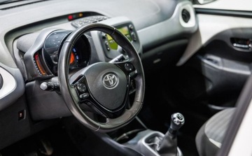 Toyota Aygo II Hatchback 3d Facelifting 1.0 VVT-i 72KM 2019 Toyota Aygo 1.0 VVT-i X-play Benzyna 72KM, zdjęcie 35