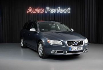 Volvo V70 III Kombi 2.5 T 231KM 2010 Volvo V70 2.5T 231KM Lift R-design Summum Skory BiXenon PDC Manual 2.5