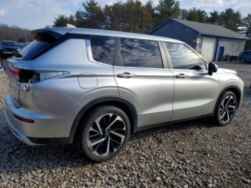 Mitsubishi Outlander III 2022 Mitsubishi Outlander 2022r., Se, 2.5L, od ubezpieczalni 2.5 Benzyna 181KM, zdjęcie 3