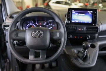 Toyota 2023 Toyota Proace City Verso City Verso 1.5 D-4D Business 1.5 Diesel 102KM, zdjęcie 15