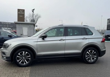 Volkswagen Tiguan II SUV 1.5 TSI EVO 150KM 2019 Volkswagen Tiguan 1.5 IQ-Drive R-line Vatmarza Panorama 1.5 Benzyna 150KM, zdjęcie 34