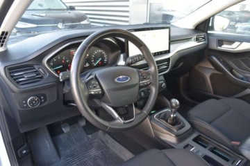 Ford Focus IV Kombi Facelifting 1.0 EcoBoost 125KM 2023 Ford Focus SalonPL 1.0 125KM Combi Titanium Climatronic Tempomat LED VAT23, zdjęcie 8