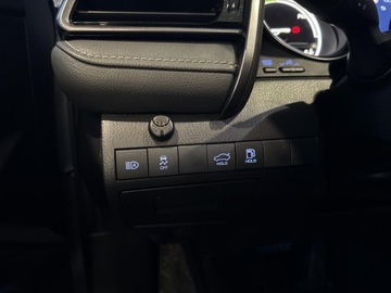 Toyota Camry IX Sedan 2.5 Hybrid Dynamic Force 218KM 2021 Toyota Camry 2.5 Hybrid Prestige CVT 2.5 Hybrid Pr, zdjęcie 17