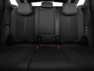 Peugeot 3008 II Crossover 1.5 BlueHDI 130KM 2019 Peugeot 3008 GT-Line automat panorama navi kamera, zdjęcie 17