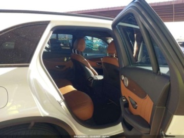 Mercedes GLC C253 2021 Mercedes-Benz GLC 300 4Matic 2021 2.0 Benzyna 255KM, zdjęcie 12