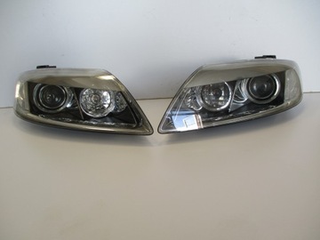 Lampa reflektor Xenon Audi Q7 4L0 Prawa