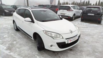 Renault Megane III Grandtour 1.6 16v 110KM 2011 Renault Megane 3 III 1.6i 110kM Klima Panorama Czujniki Temp. Grzane Fotel, zdjęcie 15