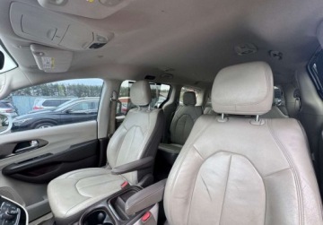 Chrysler Pacifica II 2017 Chrysler Pacifica 2017 Chrysler Pacifica 3.6L - w Polsce po oplatach i akc, zdjęcie 16