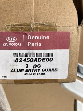 ДЕКОРАТИВНЫЕ ПОЛОСКИ ДЛЯ РАМКИ KIA CEED SPORT WAGON