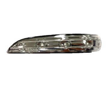 SMĚROVKA NA ZRCÁTKO HYUNDAI IX35 10- LEVÝ