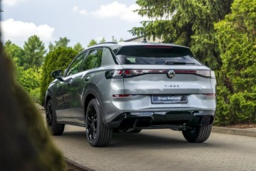 Volkswagen T-Roc I SUV Facelifting 1.5 TSI ACT 150KM 2026 Volkswagen T-Roc R-Line 1.5 eTSI 150 KM DSG Zamów, zdjęcie 9