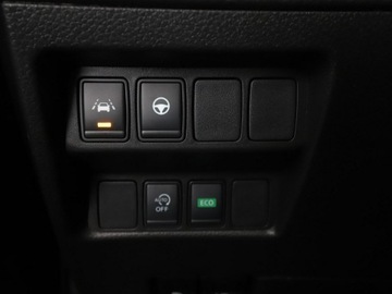 Nissan Qashqai II Crossover Facelifting 1.3 DIG-T  160KM 2019 Nissan Qashqai Tekna automat navi grzane fotele, zdjęcie 31