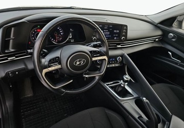 Hyundai Elantra VII Sedan 1.6 MPI 123KM 2021 Hyundai Elantra 1.6 123KM 2WL SalonPL Pakiet Zimowy Kamera Grupa Adamowscy, zdjęcie 4