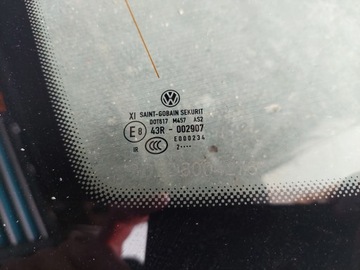 ЗАДНЕЕ СТЕКЛО VW PHAETON LIFT 2012