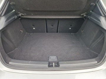 Mercedes Klasa A W177/V177 Hatchback 1.5 180d 116KM 2018 Mercedes A 180 Pakiet AMG-Automat-Full LED-Panoram, zdjęcie 12