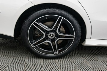 Mercedes CLA C118/X118 Shooting Brake 2.0 250 224KM 2023 MERCEDES-BENZ CLA 250 4-Matic AMG Line 2.0 224KM 2023, zdjęcie 32