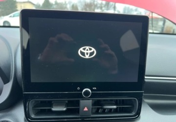 Toyota 2024 Toyota Yaris 1.5 hybryda Nawigacja Tempomat Sensor Radar 1.5 Hybryda 116KM, zdjęcie 19