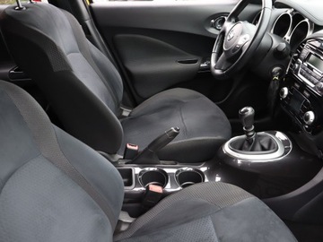 Nissan Juke I SUV Facelifting 1.2 DIG-T (Euro 6) 115KM 2017 Nissan Juke 1.2 DIG-T, Salon Polska, Klima, zdjęcie 8