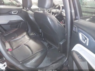 Jeep Compass II 2023 Jeep Compass Latitude Lux 2023 2.0 Benzyna 200KM, zdjęcie 13