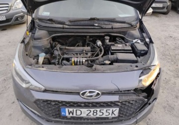 Hyundai i20 I Hatchback 5d Facelifting 1.2 DOHC 85KM 2015 Hyundai i20 2015r, 1.2 Benzyna LPG. Lekko uszkodzony przod. Jezdzi. 1.2, zdjęcie 4